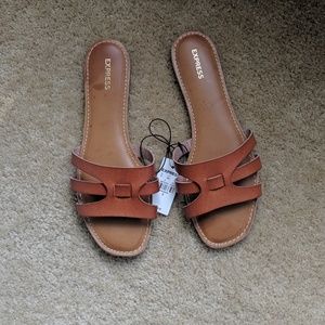 Express Bedford Sandals